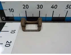 Скоба суппорта заднего