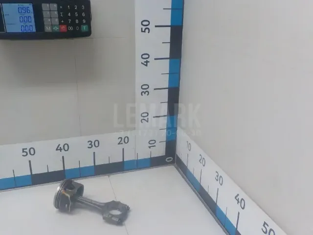 Поршень с шатуном
