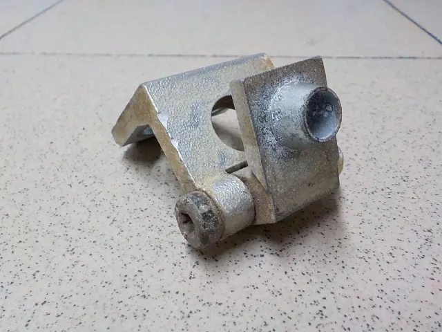 Петля двери для  Audi A3 [8P1] 2003-2013
