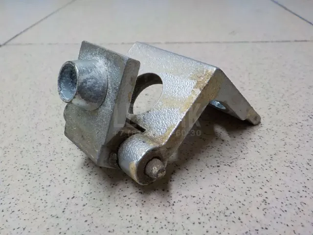 Петля двери для  Audi A3 [8P1] 2003-2013