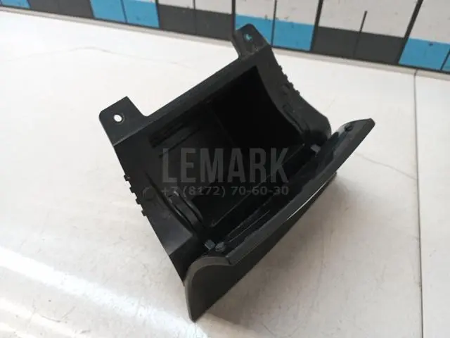 Ящик передней консоли для  BMW X1 E84 2009-2015