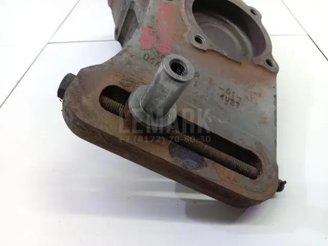 Кронштейн термомуфты для  Fiat Tipo 1988-1993