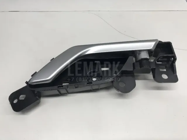 Ручка двери задней внутренняя левая для  Dodge Charger 2010