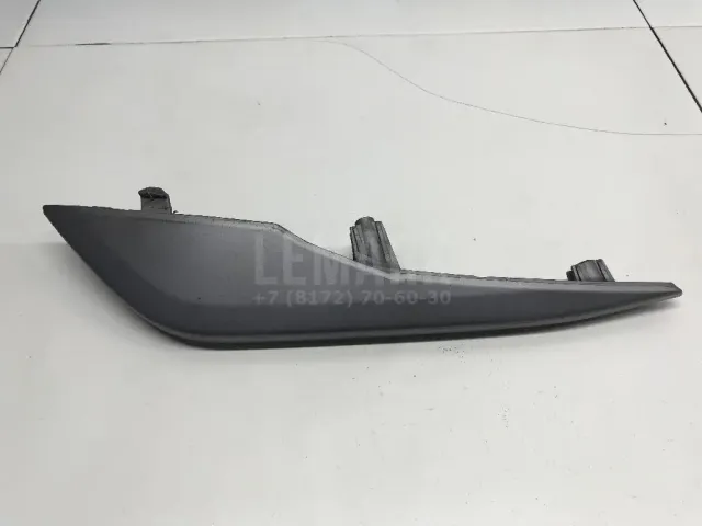 Накладка на решетку левая для  Geely Coolray (SX11) 2018