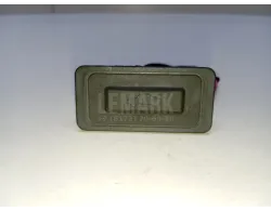 Кнопка открывания багажника