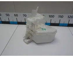 Бачок омывателя лобового стекла