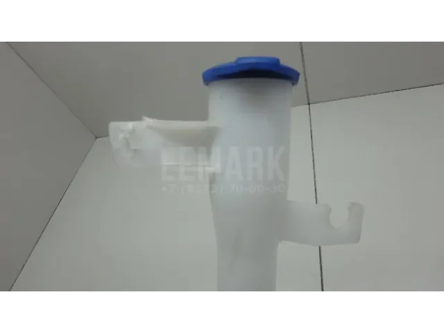 Бачок омывателя лобового стекла