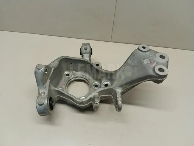 Кулак поворотный задний левый для  Geely GC6 2014-2016