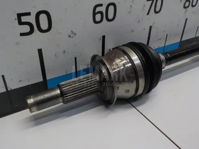 Полуось задняя
