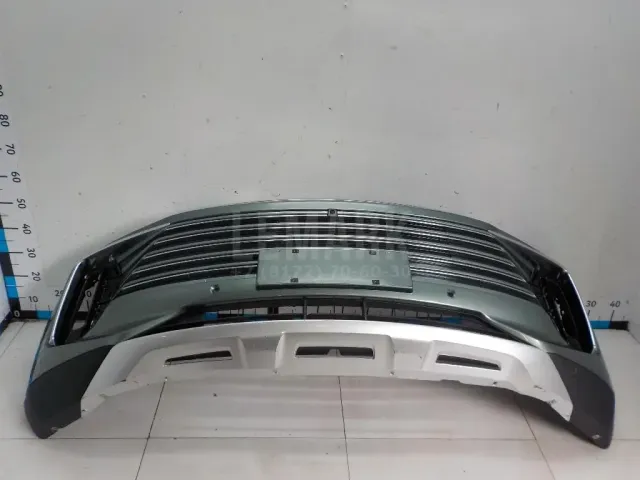 Бампер передний для  Citroen Xsara 2000-2005