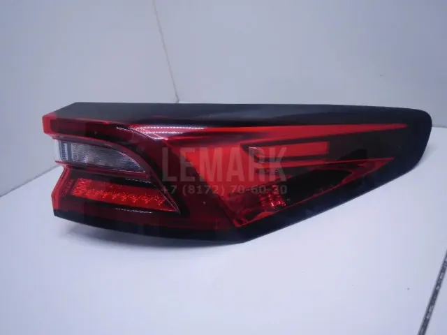 Фонарь задний наружный правый для  Chevrolet Evanda 2004-2006