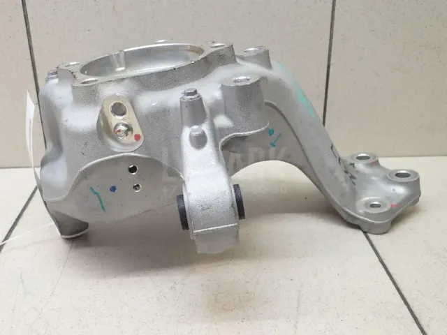 Кулак поворотный задний левый для  Ford Puma 1997-2002