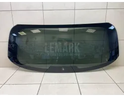 Стекло двери багажника