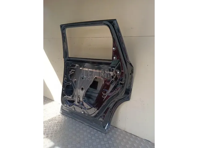 Дверь задняя правая для  Citroen C5 2001-2004