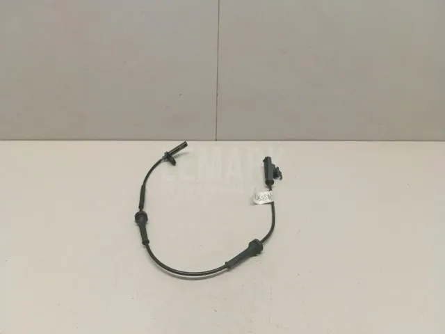 Датчик ABS задний