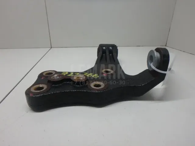 Кронштейн двигателя правый для  BMW X1 F48 2014-2022