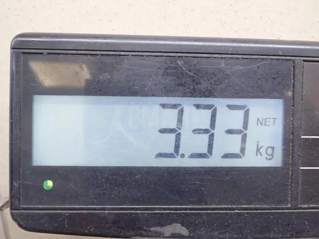 Стекло двери задней правой