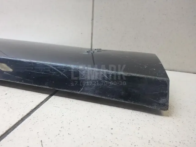 Накладка двери задней левой