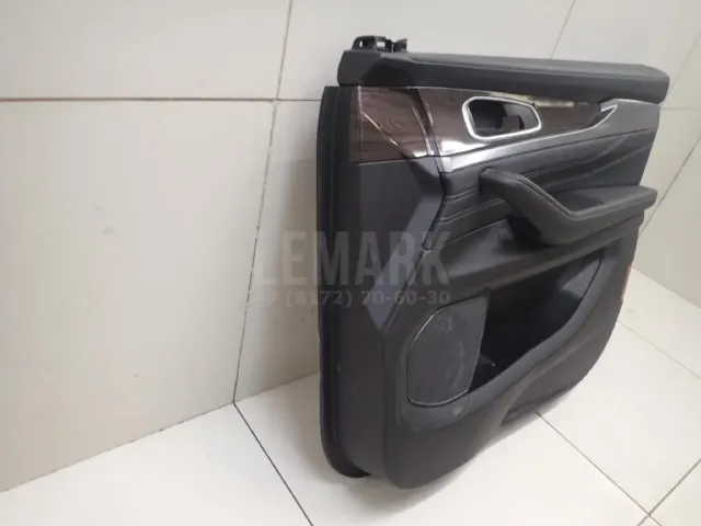 Обшивка двери передней правой для  BMW 3-serie F34 GT 2012-2020