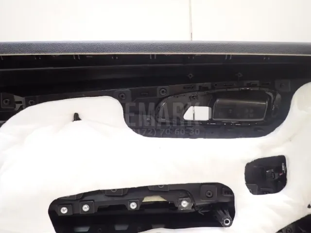Обшивка двери передней правой для  BMW 3-serie F34 GT 2012-2020