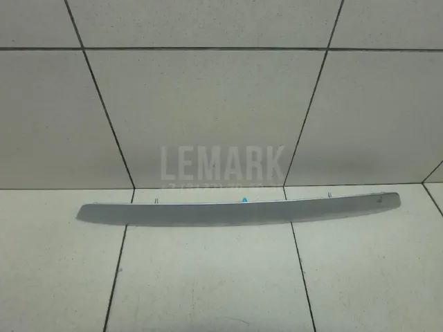 Накладка двери багажника