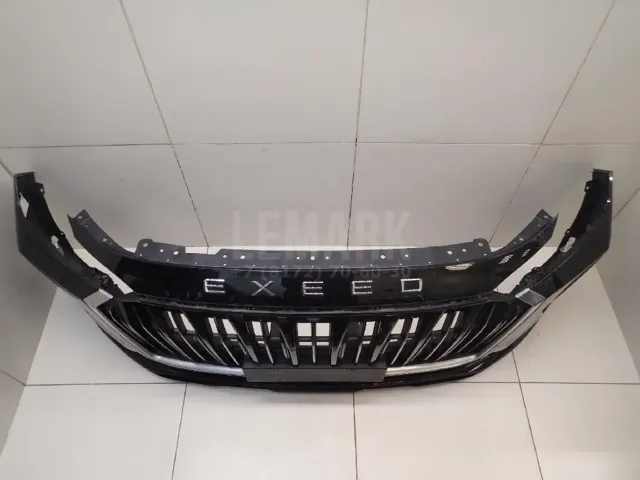 Бампер передний для  Dodge Nitro 2007-2011