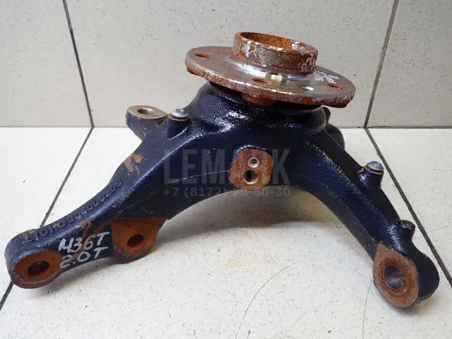 Кулак поворотный передний правый для  Ford Escape EUR 2007-2009