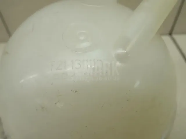 Бачок расширительный