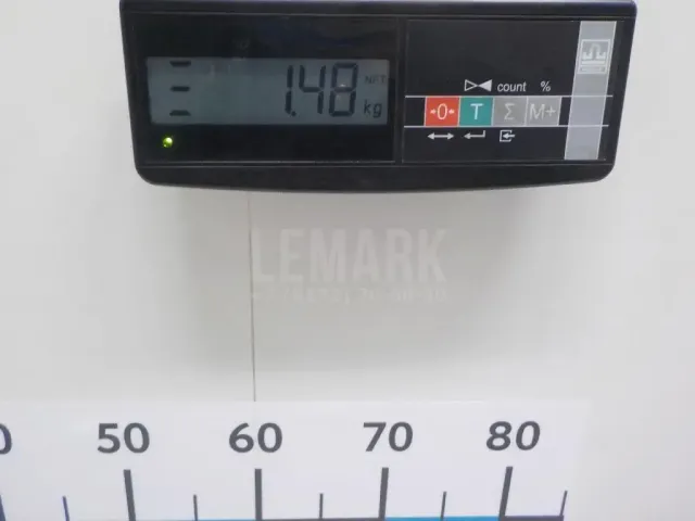 Уплотнитель багажника