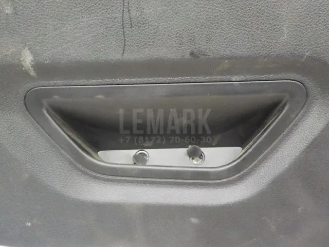 Обшивка двери багажника для  Chrysler 200 2010-2017