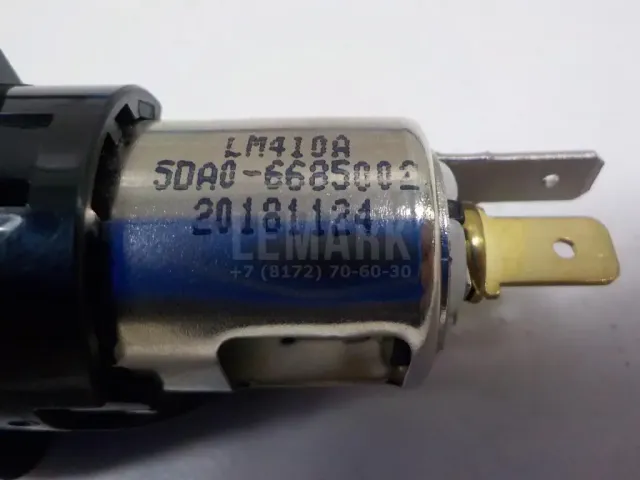Розетка для  Ford Maverick 1993-1998