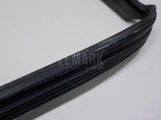 Уплотнитель стекла двери для  FAW Besturn X40 2016-2023