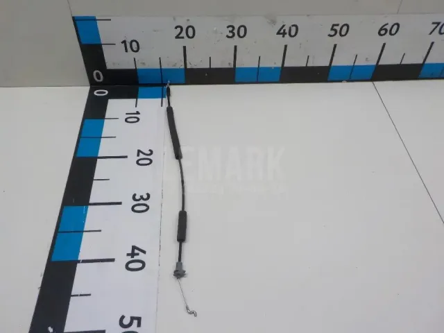 Трос открывания двери