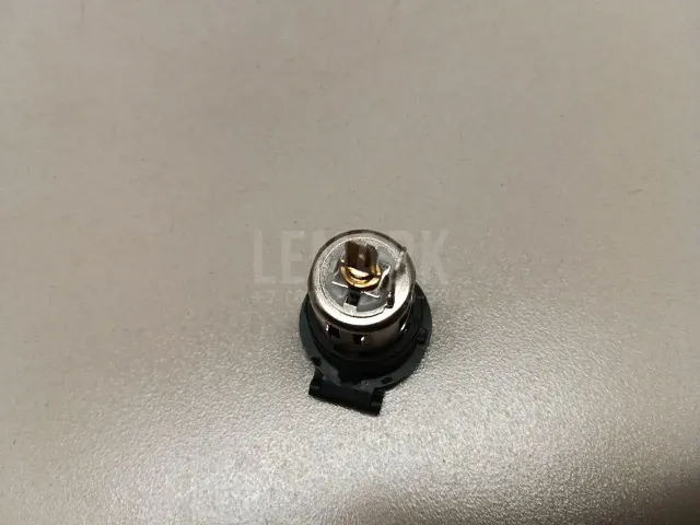 Гнездо прикуривателя