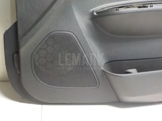 Обшивка двери передней правой для  Geely Coolray (SX11) 2018