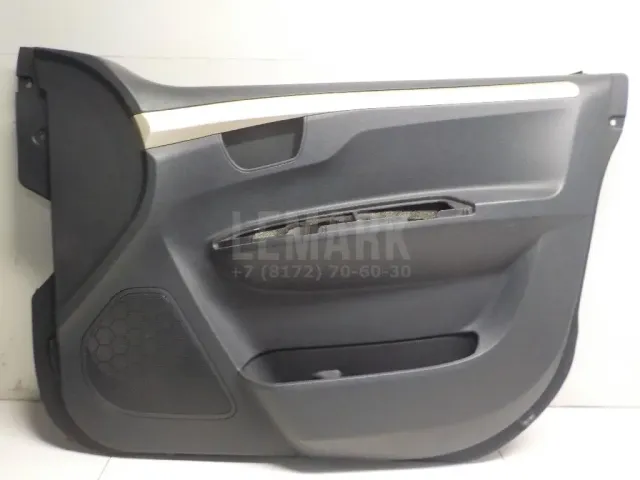 Обшивка двери передней правой для  Geely Coolray (SX11) 2018