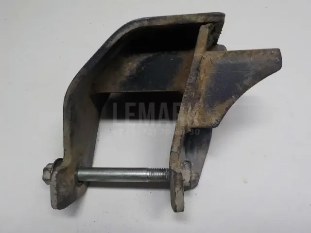 Кронштейн опоры двигателя для  Fiat Uno 1983-1989