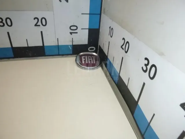 Эмблема