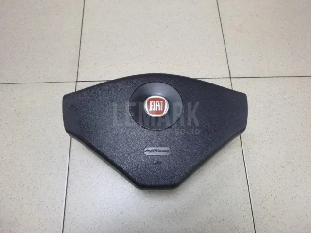 Подушка безопасности в рулевое колесо для  BMW 1-serie F20/F21 2011-2019