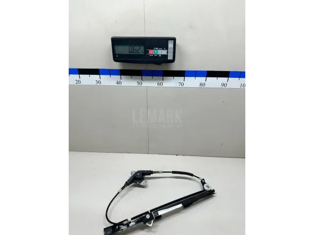 Стеклоподъемник механ. задний левый для  Geely Atlas (NL-3) 2016-2022