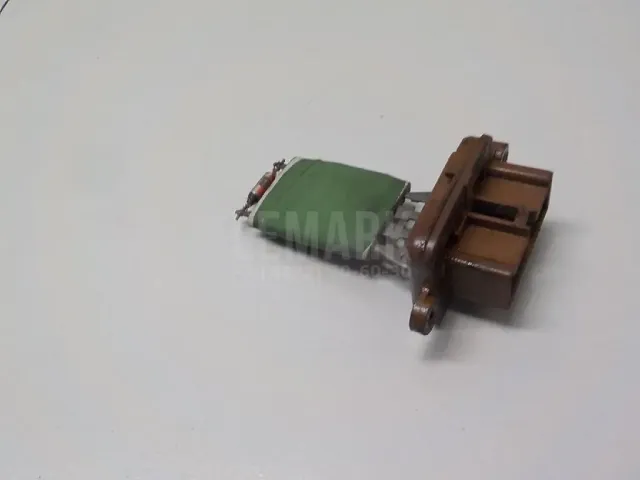 Резистор отопителя