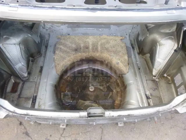Ниша запасного колеса для  Fiat Punto II (188) 1999-2010