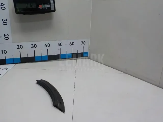 Уплотнитель двери