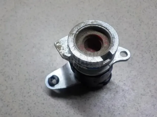 Вставка замка багажника для  Ford Mondeo III 2000-2007