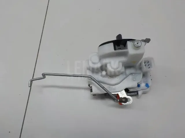 Замок двери задней левой для  BMW 5-serie E60/E61 2003-2009