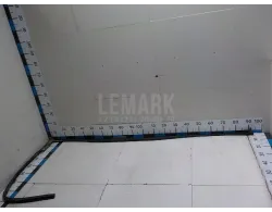Уплотнитель багажника