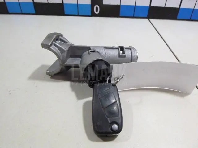 Замок зажигания