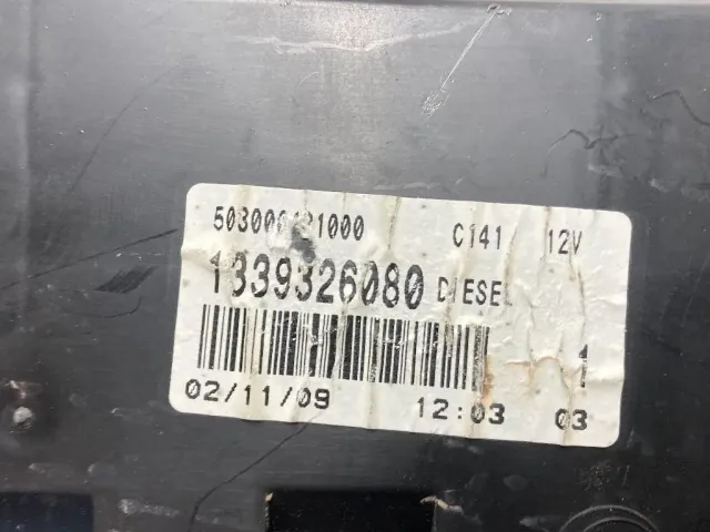 Панель приборов для  BMW X3 E83 2004-2010