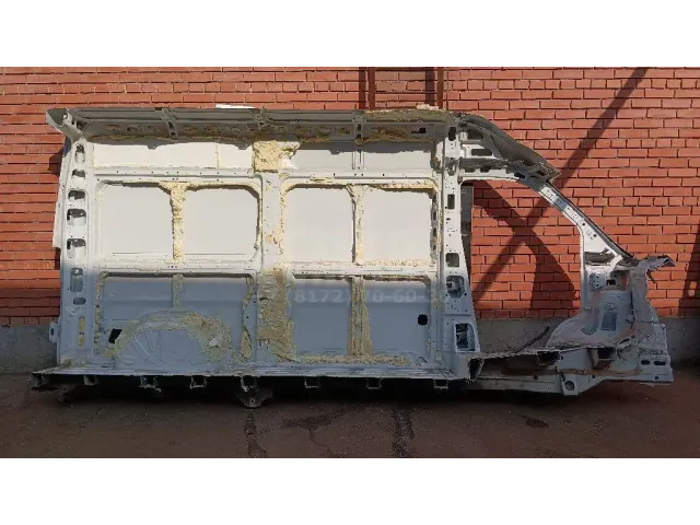 Кузовной элемент