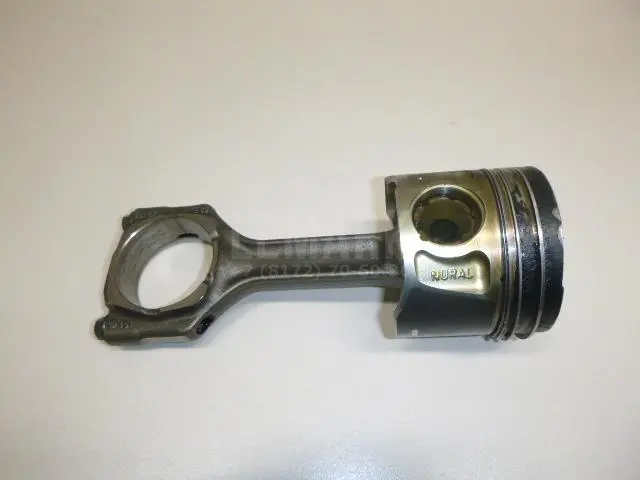 Поршень с шатуном для  Ford Kuga 2008-2012